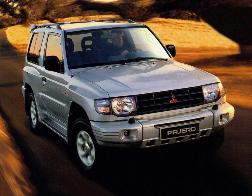 Mitsubishi pajero 2 поколение