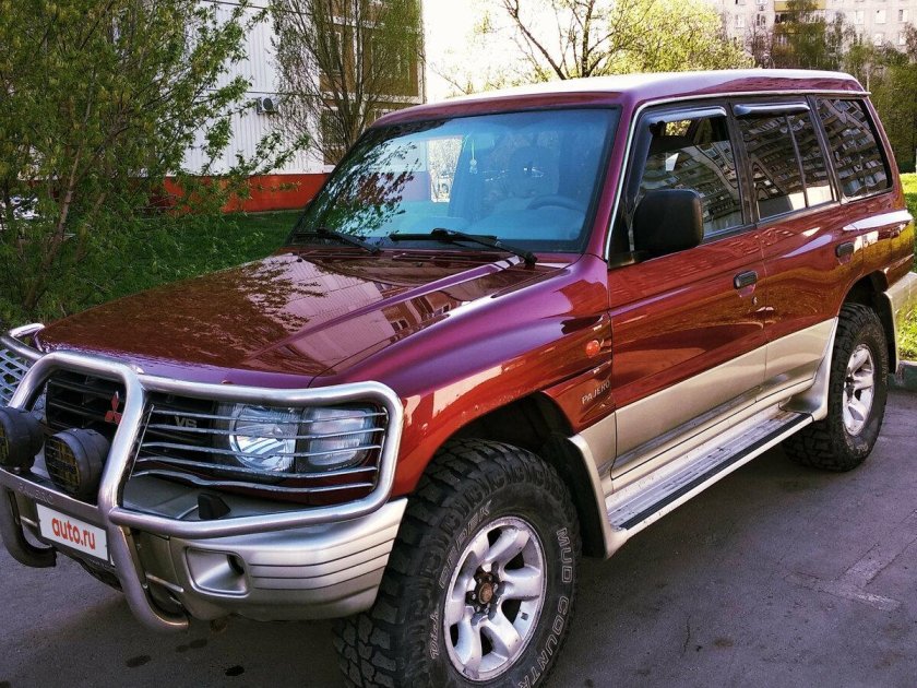 Mitsubishi Pajero 1998