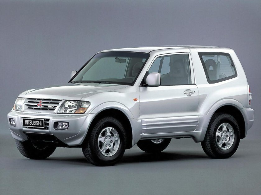 Mitsubishi Pajero 3 3 дверный