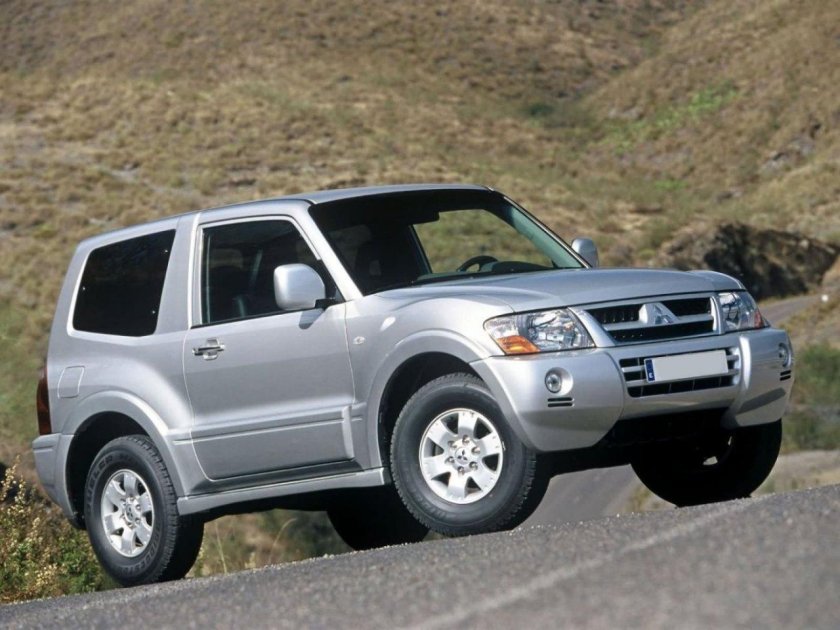 Mitsubishi Pajero 3