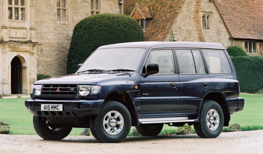 Mitsubishi Pajero 2 1999