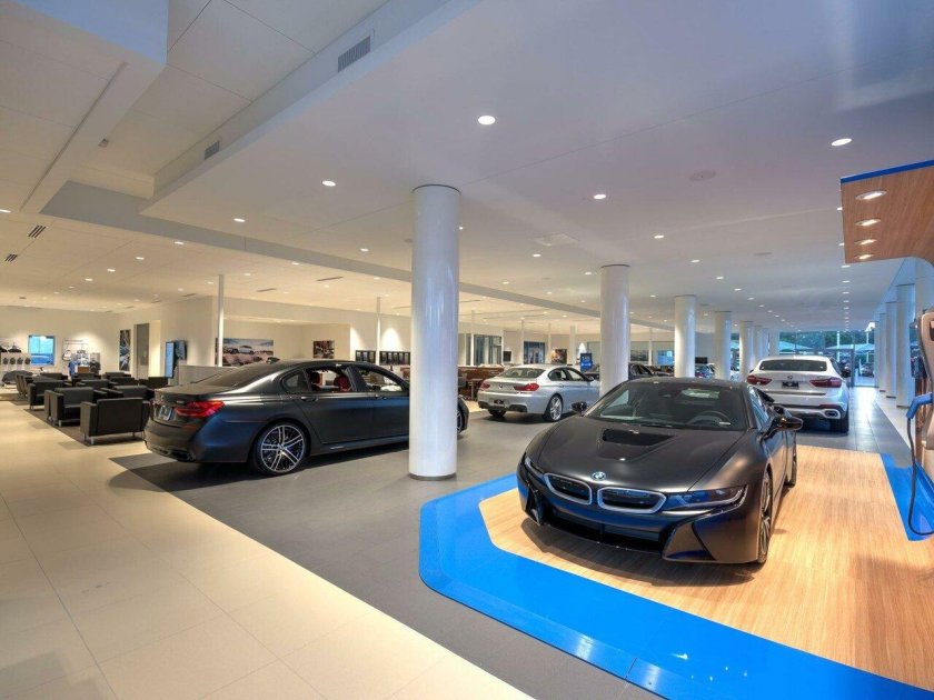 Автосалон BMW