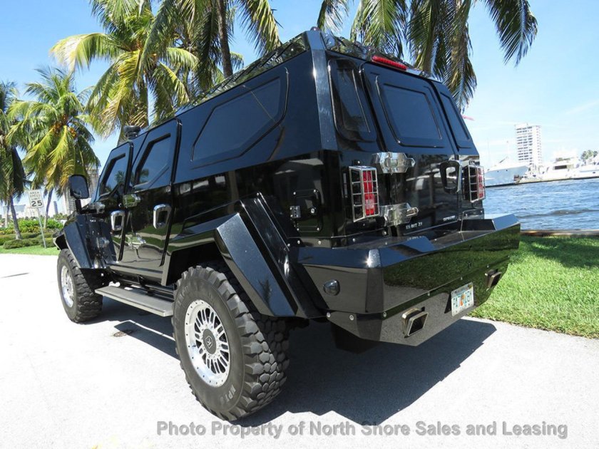 Броневик Knight XV