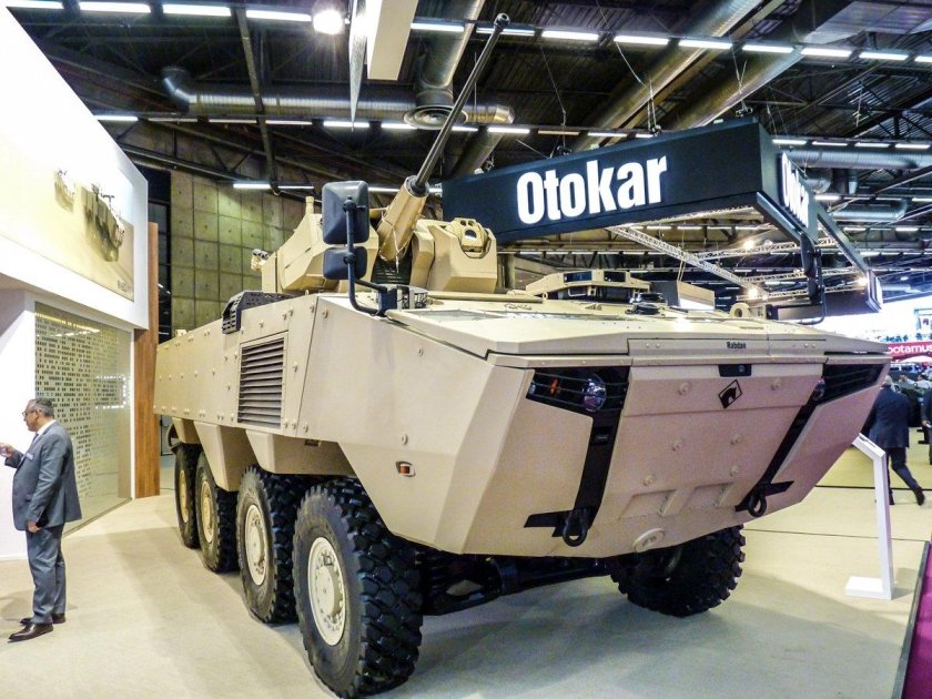 Бронетранспортер Rabdan 8x8