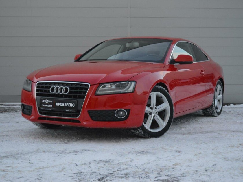 Audi a5 Sportback красная