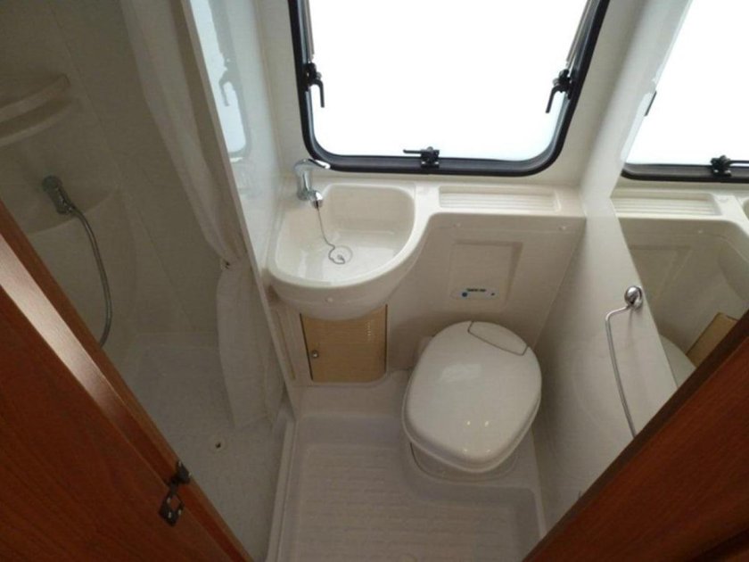 Автодом Rimor XGO Dynamic 27