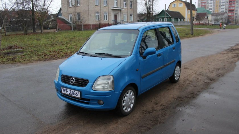 Opel Agila 2001