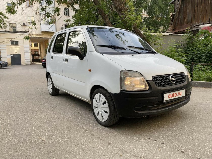 Опель агила 2001 белый