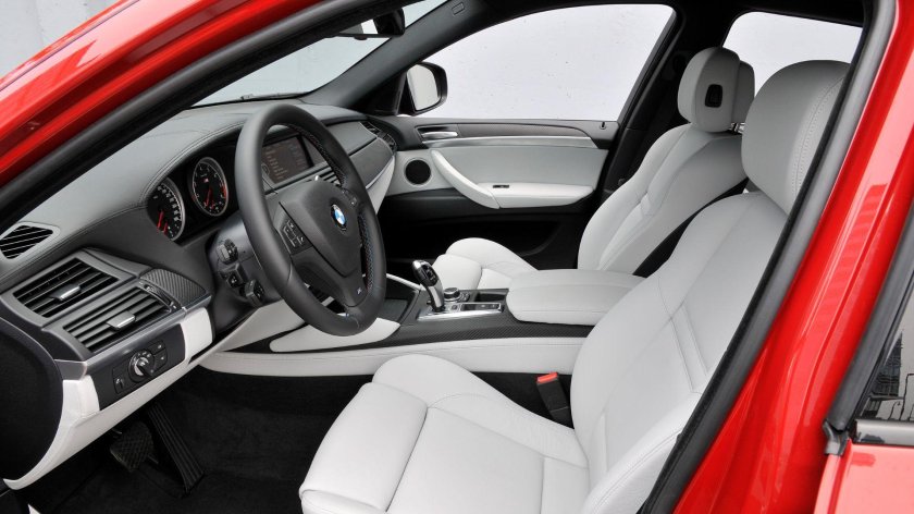 BMW x6 белый салон