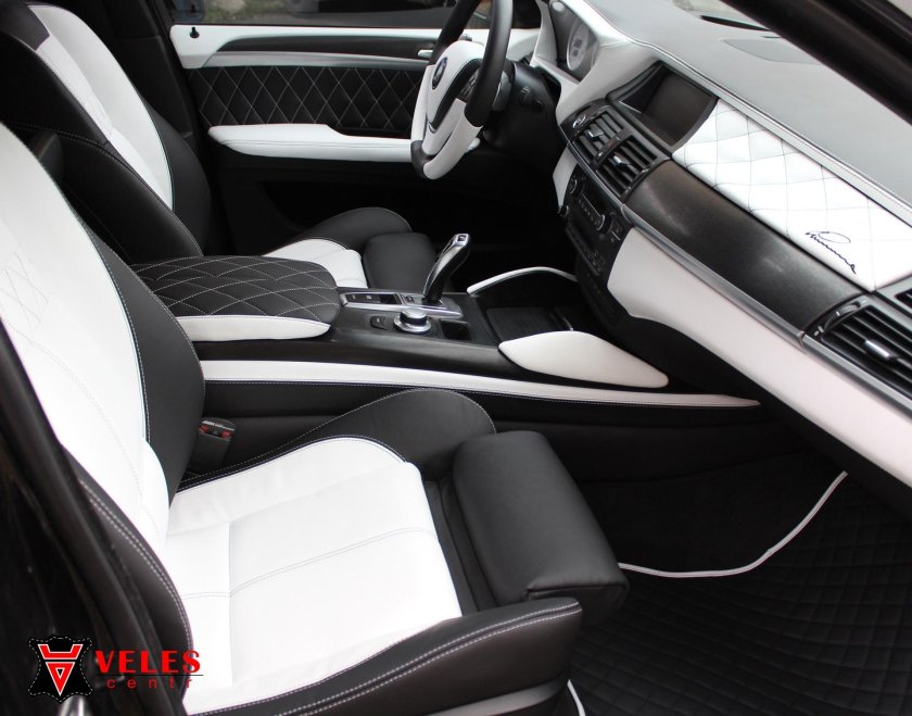 BMW 5 белый салон