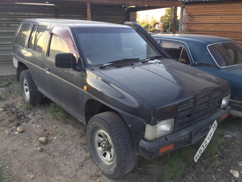 Ниссан Террано 89