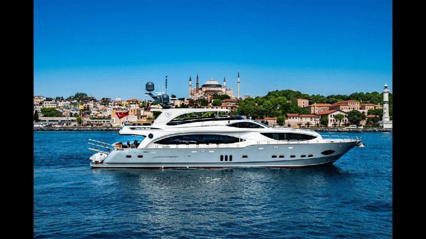 Босфор яхта