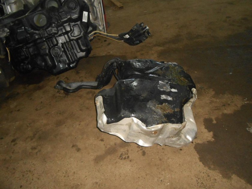 Бензобак фольксваген джетта 6