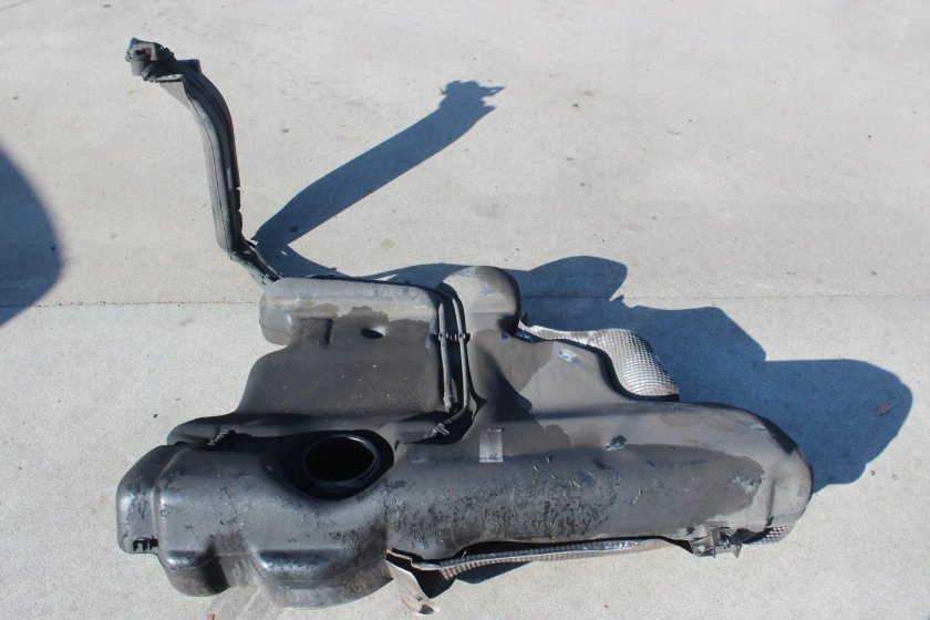 Бак Шкода Рапид