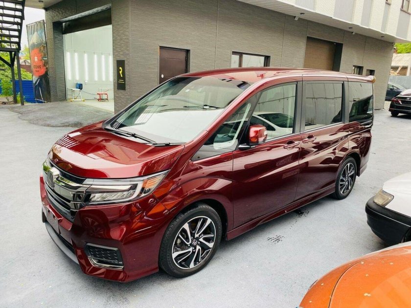 1.5 Spada cool Spirit Honda Sensing 8 Seater 4wd