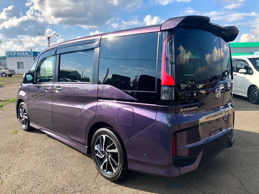 Honda Stepwgn spada 2022