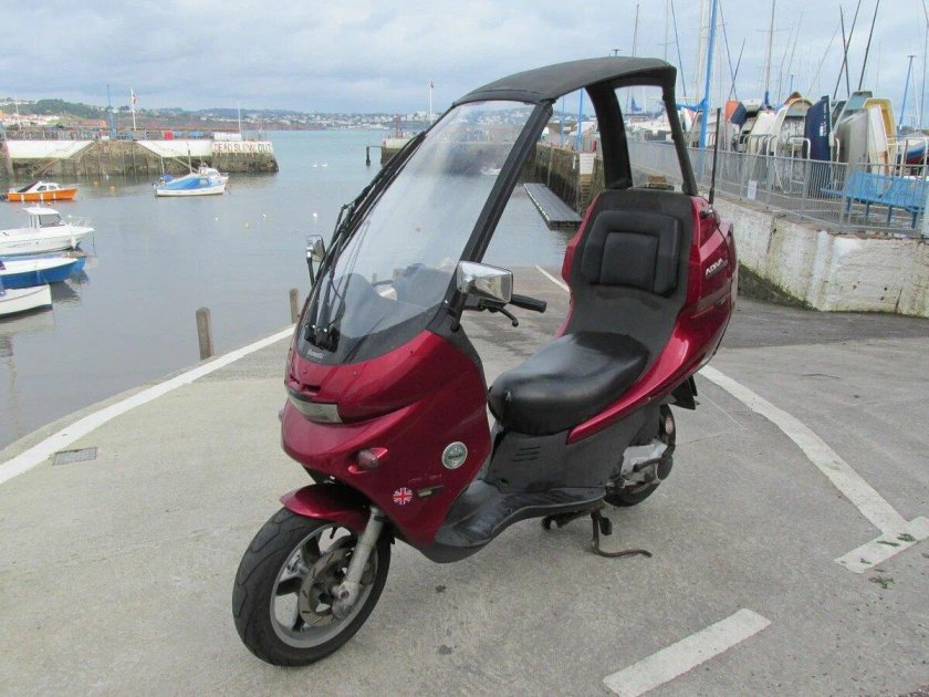 Мопед Benelli Adiva