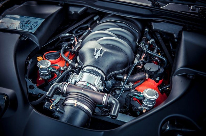 Двигатель Мазерати