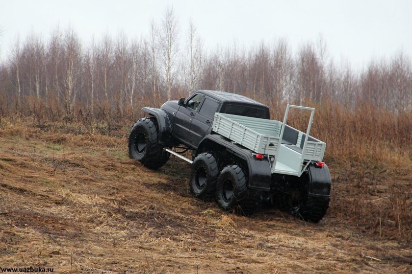 Автомобиль специальный (снегоболотоход) Ямал т-64