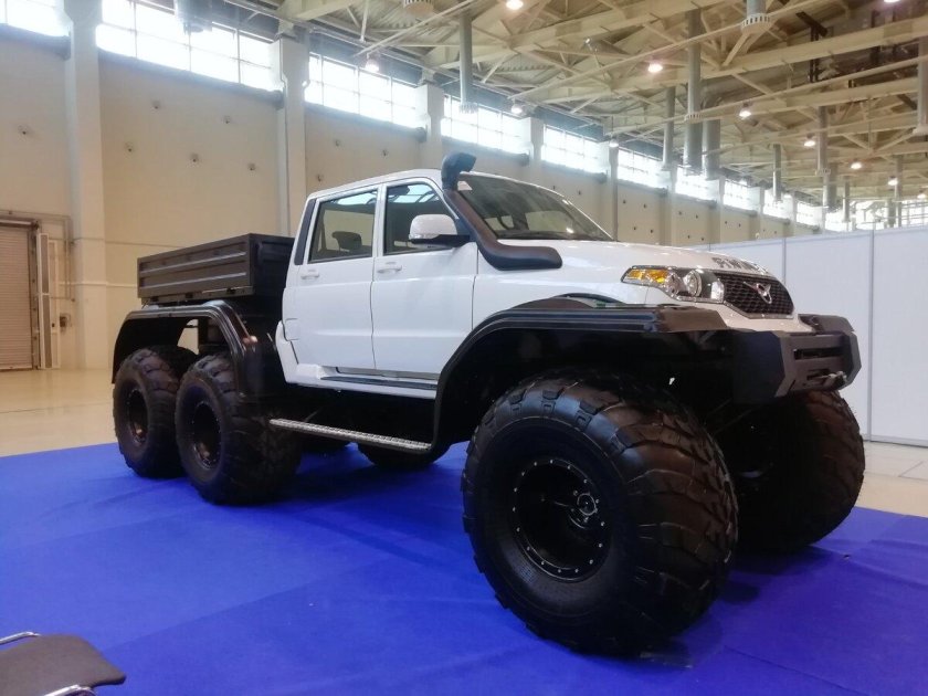 Вездеход снегоболотоход Ямал