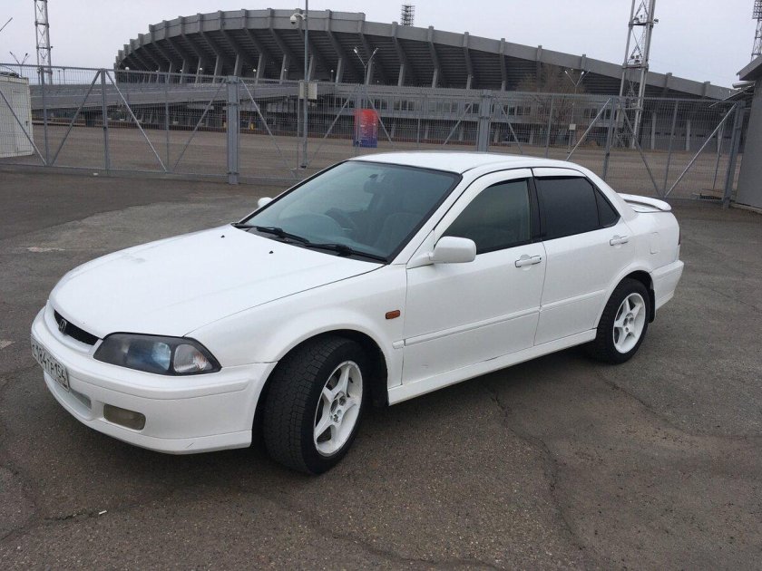 Хонда Торнео 1998