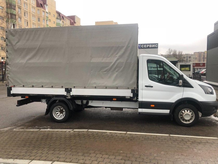 Ford Transit тентованный