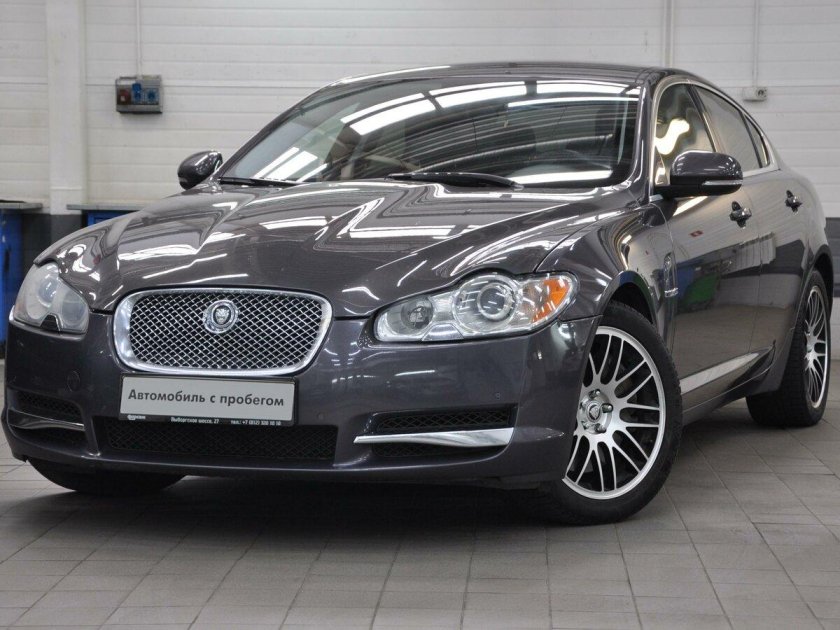 Jaguar XF 2010