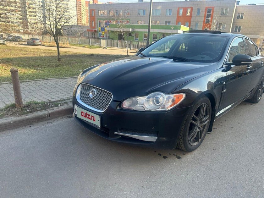 Jaguar xf i