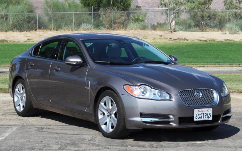 Jaguar XF 2010