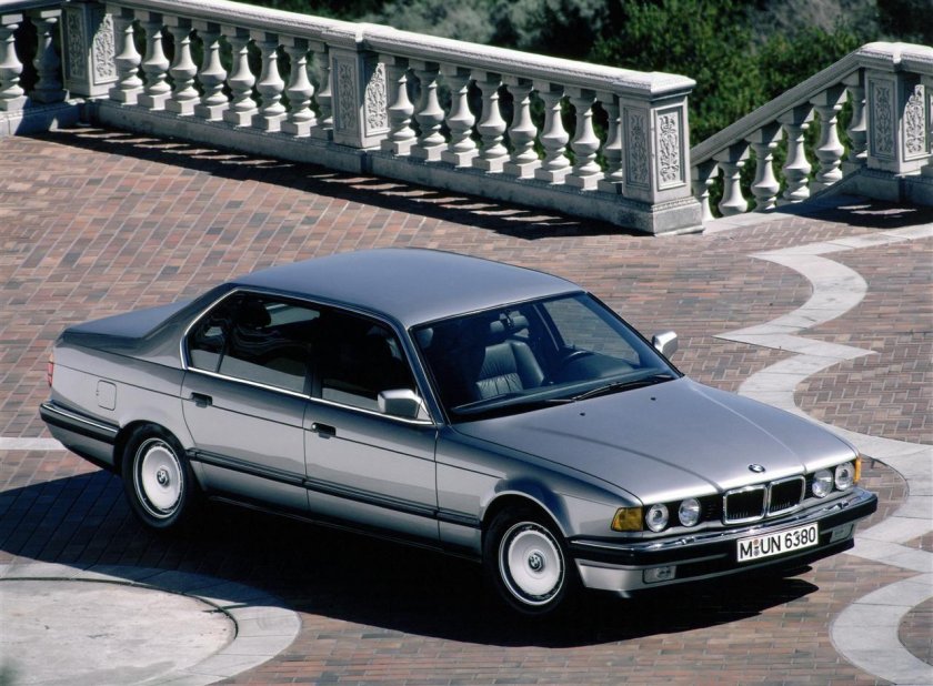 BMW 7 e32 1986 – 1994
