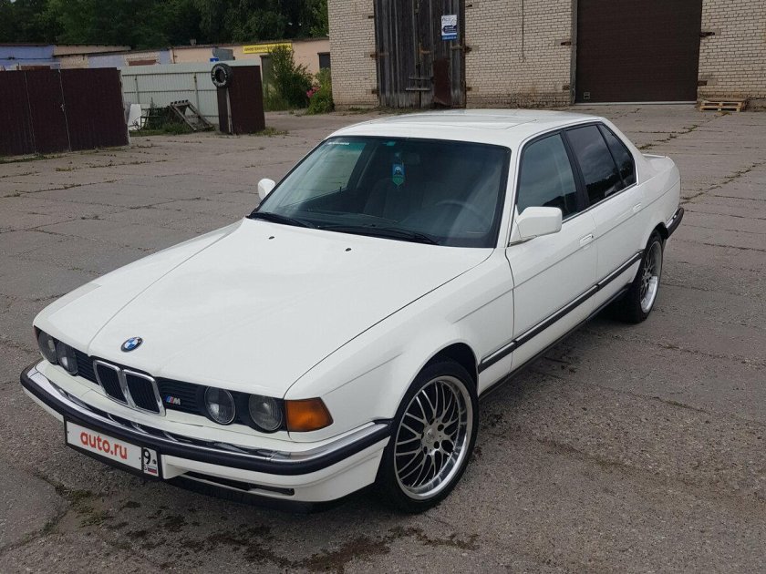 БМВ 730 1989