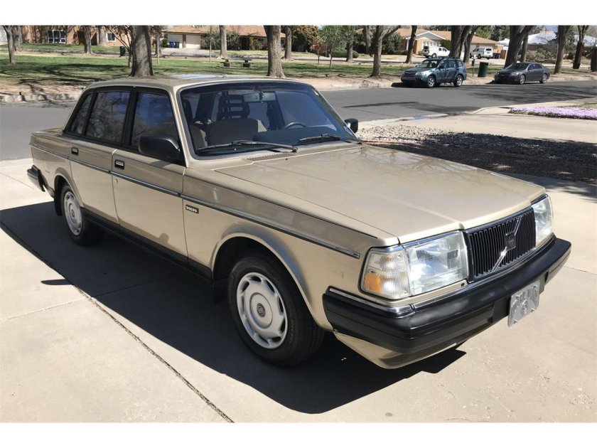 Volvo 240 1991