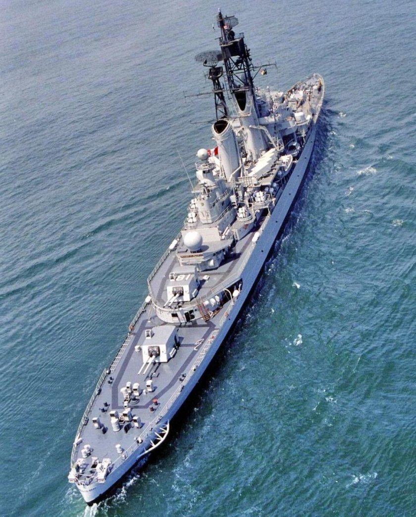 Almirante Grau крейсер