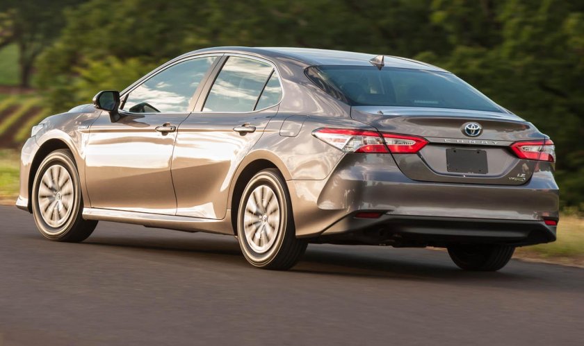 Toyota Camry 2018