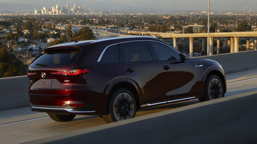 Мазда сх 90 2024