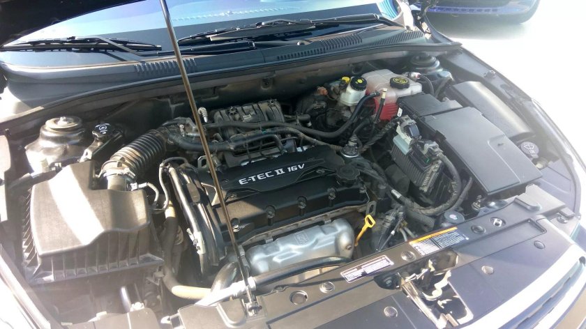 Подкапотное пространство шевроле круз 1.8