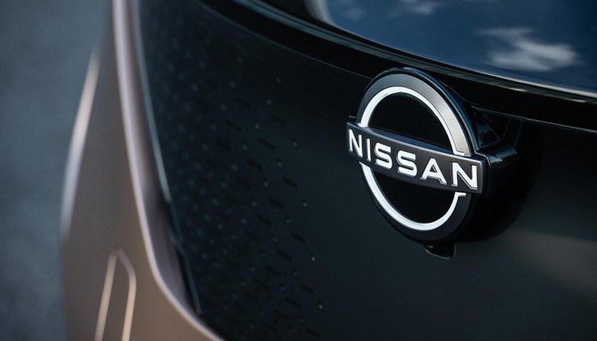 Nissan logo 2020