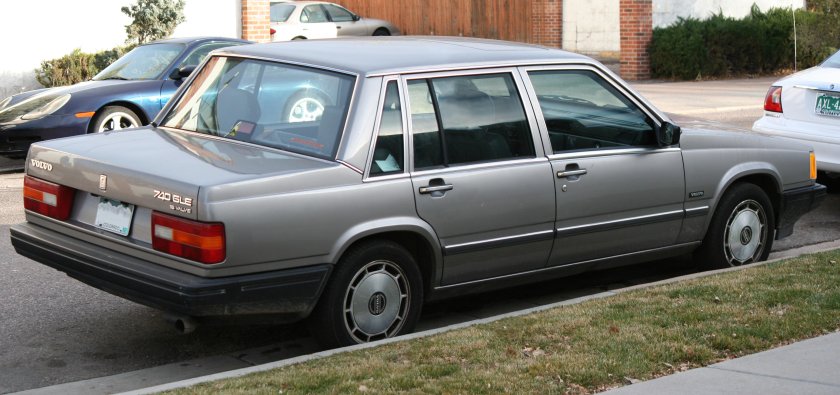Volvo 740 gl sedan