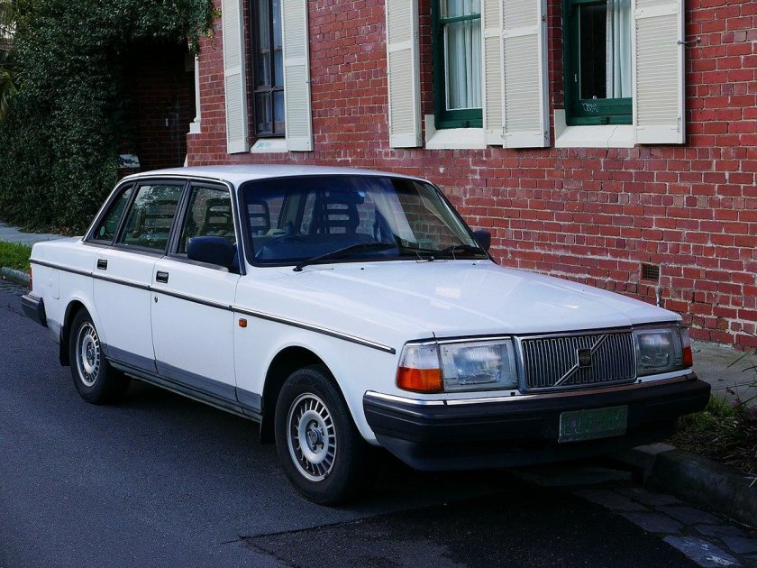 Volvo 240 gl