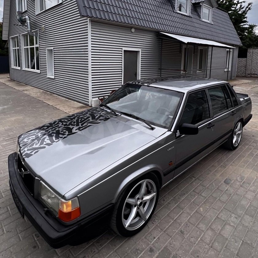 Вольво 740 1990