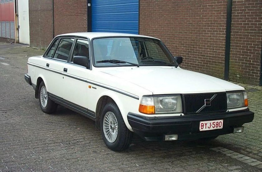 Volvo 240