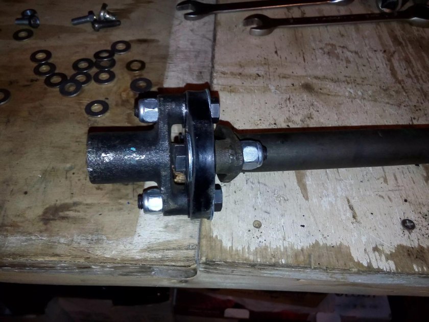 Эластичная муфта карданного вала Урал мотоцикл