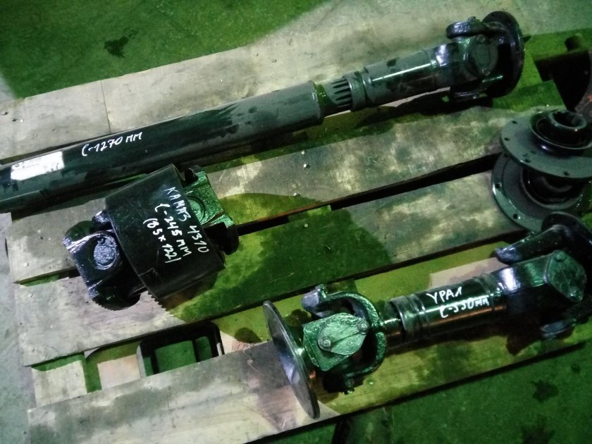 Карданный вал Урал 4320