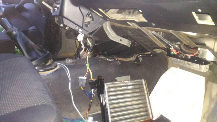 Радиатор печки Шеви Нива