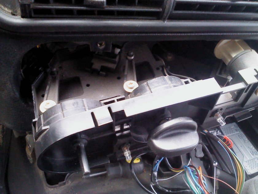 Отопитель салона Нива Шевроле 2123