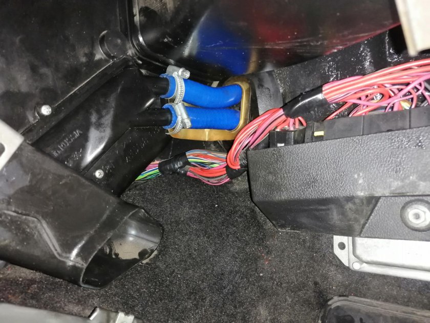 Радиатор печки Нива Шевроле