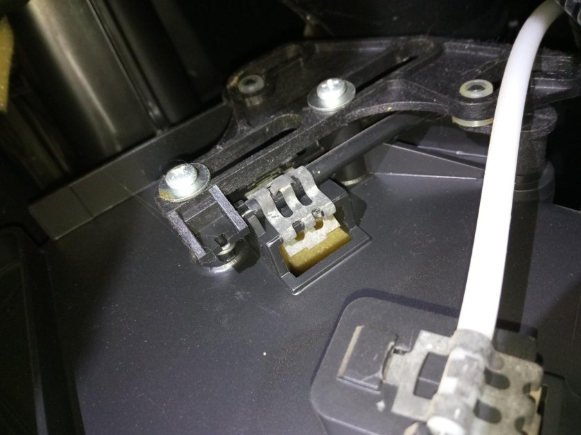 Привод заслонок отопителя Нива Шевроле