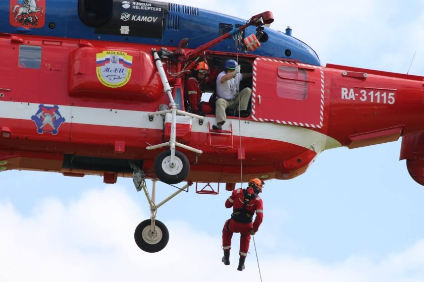 Пожарный спасательный вертолёт