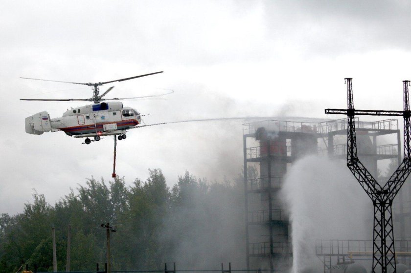 Вертолет "пожарный"