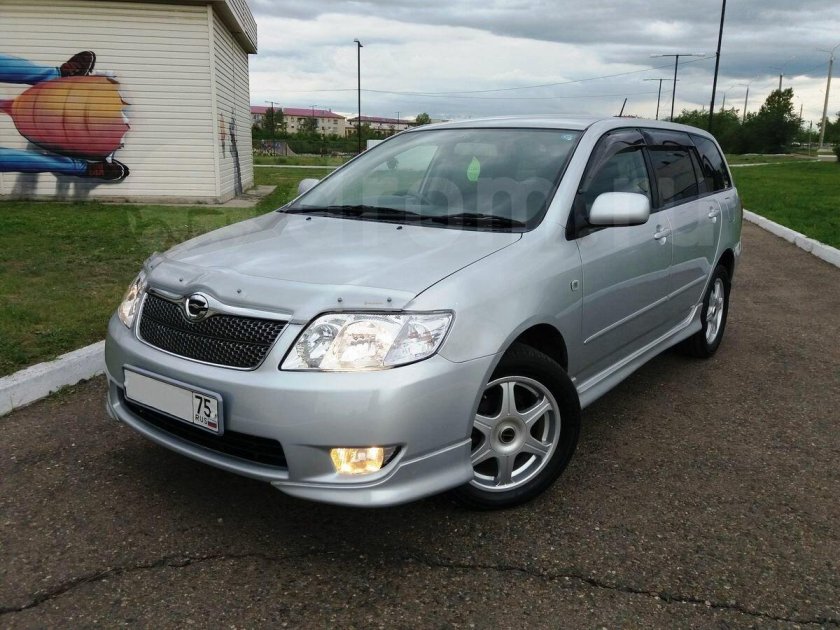 Тойота Филдер 2005